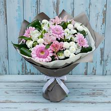 Букет цветов из:  Герберы, Альстромерии и Хризантемы в Красногвардейском