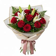 Букет цветов из:  Лилии и Розы в Красногвардейском