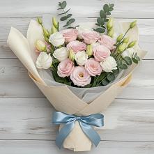 Букет цветов из:  Лизиантусы в Красногвардейском
