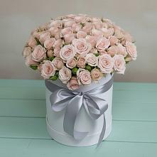 Цветочная композиция из Розы в шляпной коробке в Красногвардейском