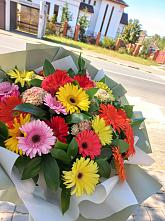 Букет цветов из:  Герберы #REPLACE_PRED# Красногвардейском