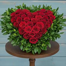 Цветочная композиция из Розы в виде сердца в Красногвардейском