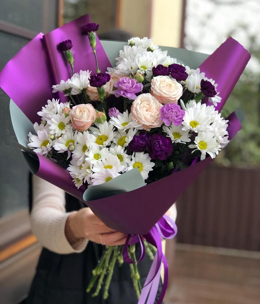 Букет цветов из: Хризантемы, Гвоздики и Розы в Красногвардейском