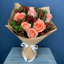 Букет цветов из:  Розы и Альстромерии в Красногвардейском