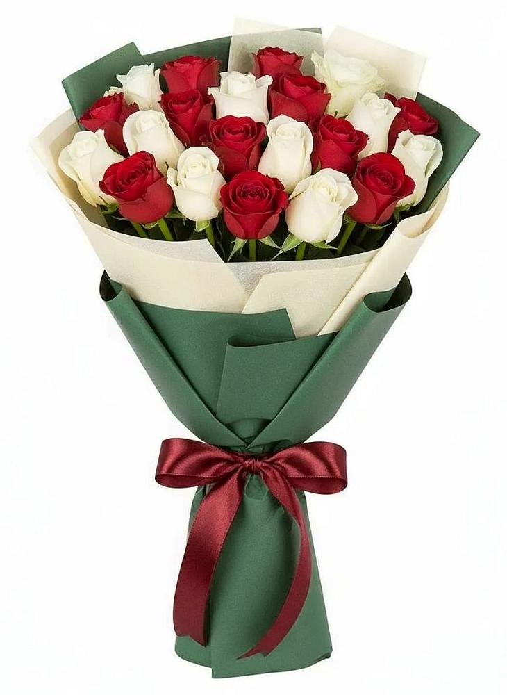 Букет Микс из красных и белых роз в Красногвардейском