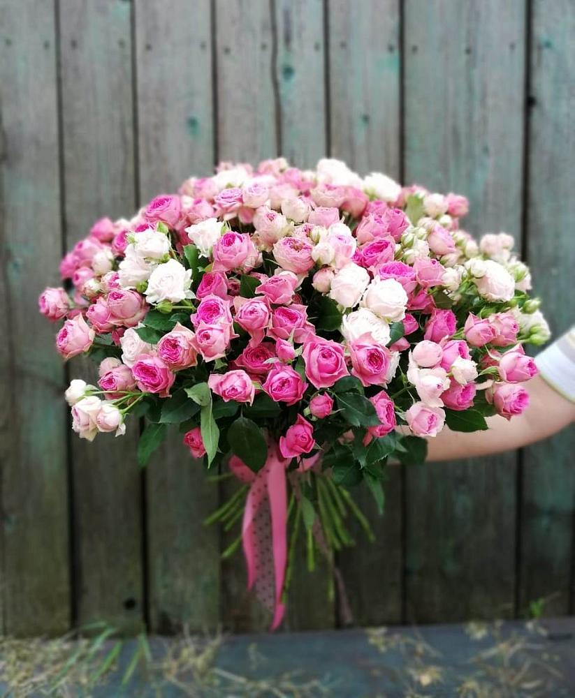 Букет Розовые кустовые розы Натали и Лав Лидия в Красногвардейском