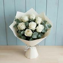 Букет Белые розы в Эвкалипте в Красногвардейском